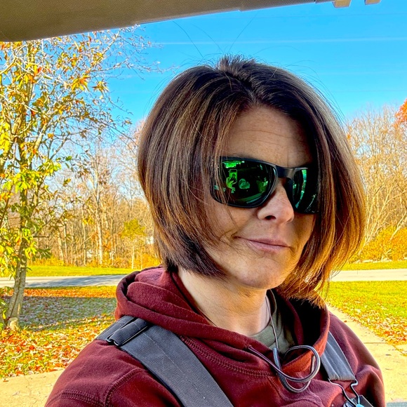 Meet the Posher Other - Meet your Posher, Whitney